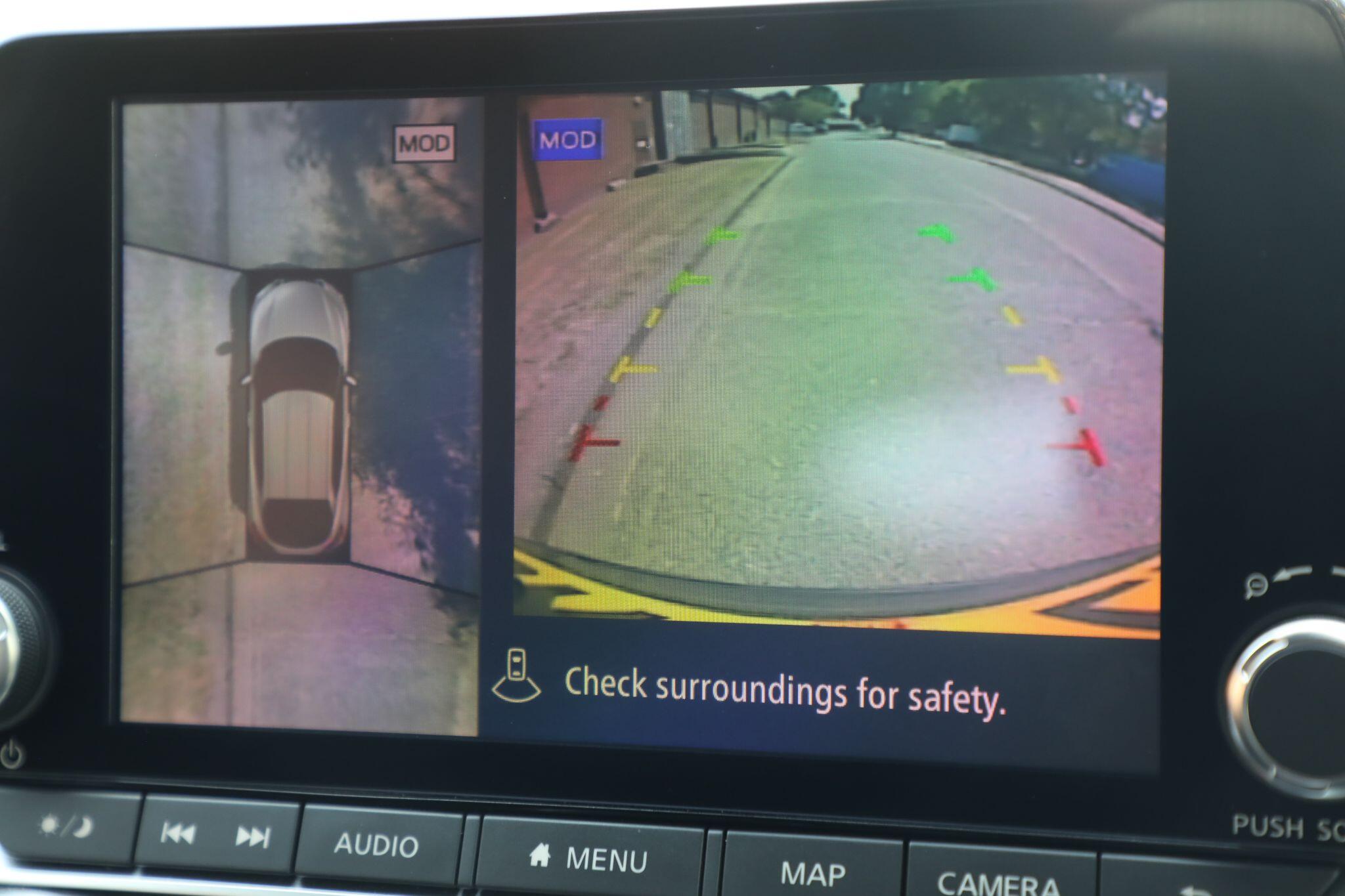 Large vehicle image